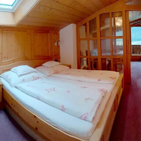 Alpenhof Wohlfuehlpension 3*