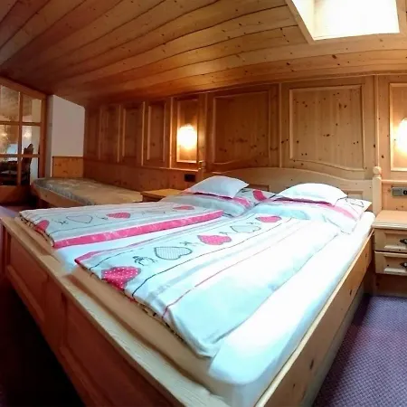 Alpenhof Wohlfühlpension 3* Obsteig