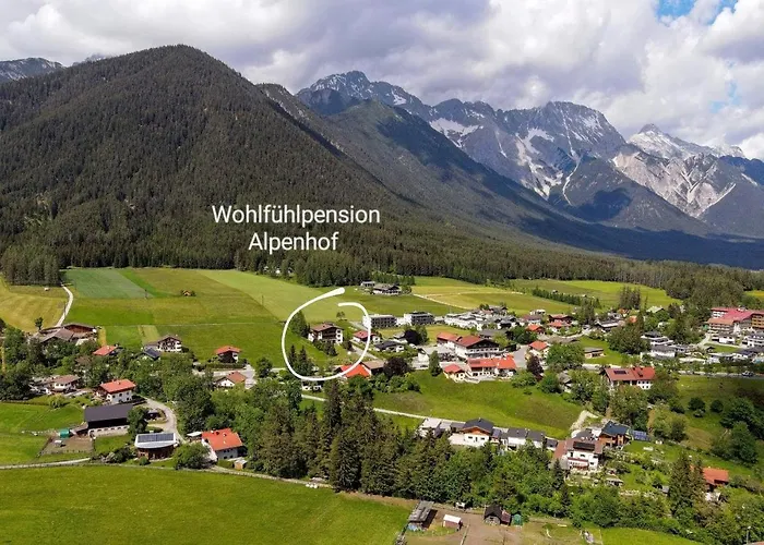 Alpenhof Wohlfuehlpension Obsteig