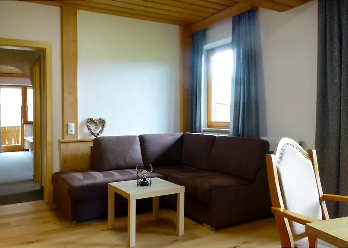 Alpenhof Wohlfuehlpension Guest house 3*